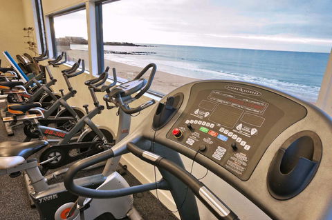 Beachfront Voyager Motor Inn - Go Out 6