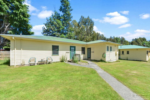 Giants Table And Cottages - Go Out 29