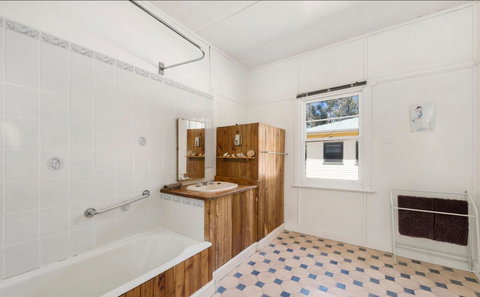 Giants Table And Cottages - Go Out 12