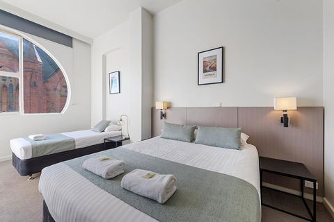 The Cornwall Boutique Hotel - Pubs and Clubs 17