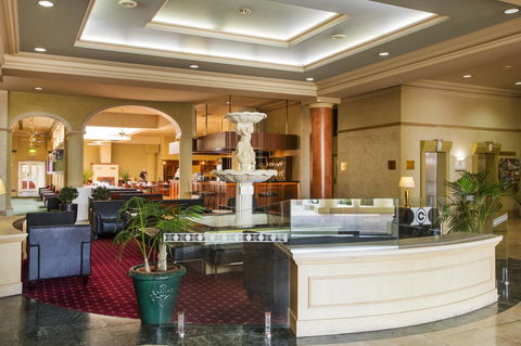 Hotel Grand Chancellor Launceston - Pubs and Clubs 1