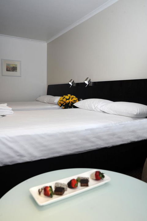 Hotel Grand Chancellor Launceston - Pubs and Clubs 15