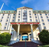 Hotel Grand Chancellor Launceston - Pubs and Clubs