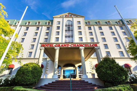 Hotel Grand Chancellor Launceston - Pubs and Clubs 0