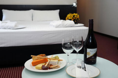 Hotel Grand Chancellor Launceston - Pubs and Clubs 28