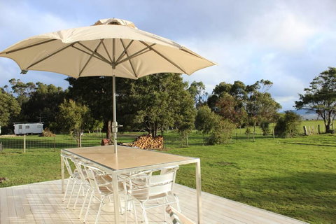 Boomers Retreat, Alonnah, Bruny Island - Go Out 8