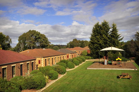 Country Club Villas - Pubs and Clubs 0