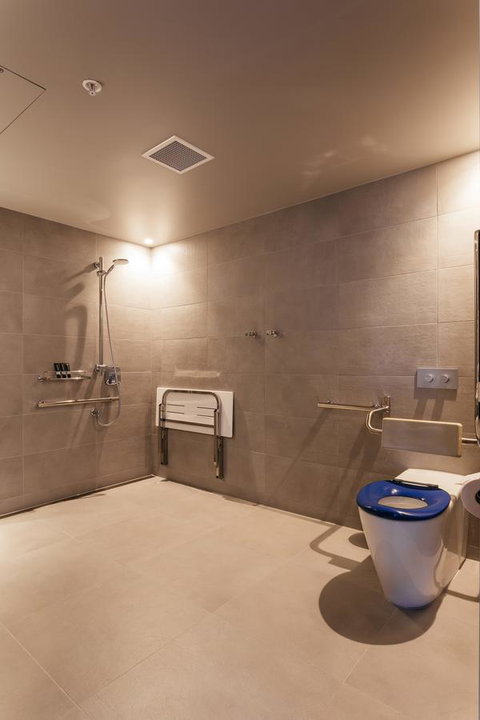 MACq 01 Hotel - Go Out 21