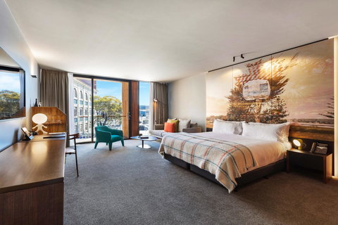 MACq 01 Hotel - Go Out 4