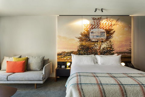 MACq 01 Hotel - Go Out 39