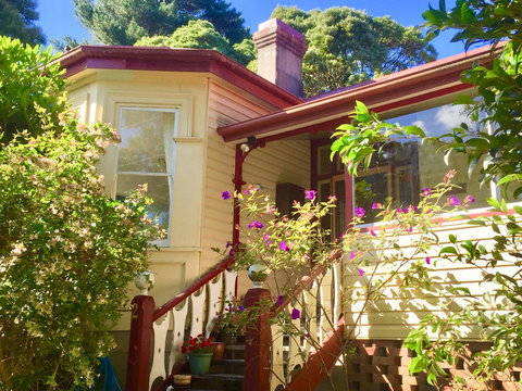 Wandering Geese Boutique Bed And Breakfast - Go Out 2