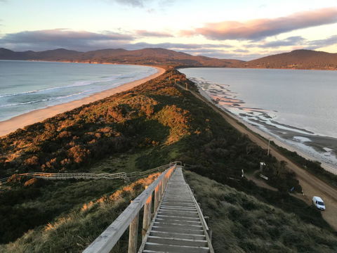 Couples Getaway On Bruny Island - Go Out 22