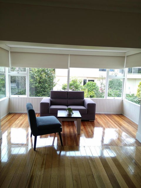 Riverbank Villa - Go Out 17