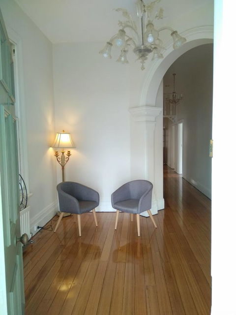 Riverbank Villa - Go Out 20