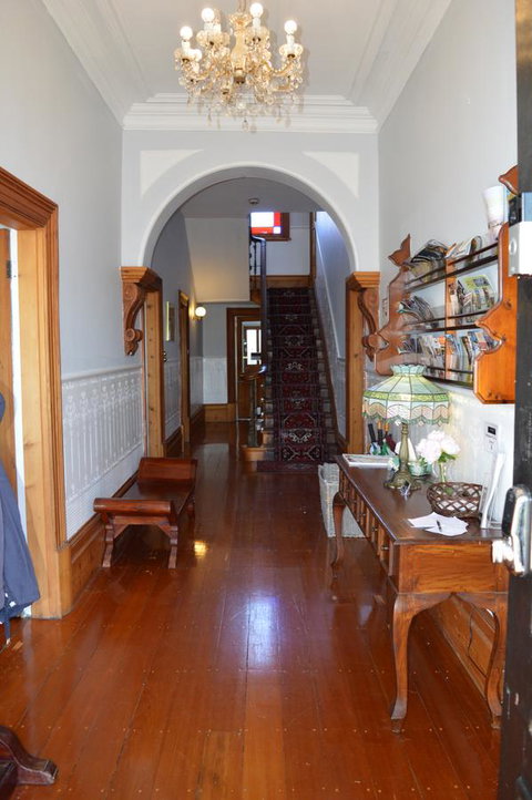 The Dragonfly Inn - Go Out 40