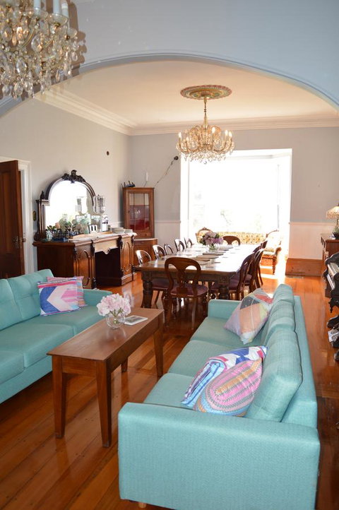 The Dragonfly Inn - Go Out 23