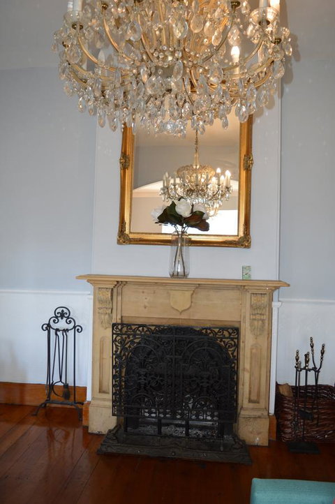 The Dragonfly Inn - Go Out 22