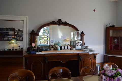 The Dragonfly Inn - Go Out 30