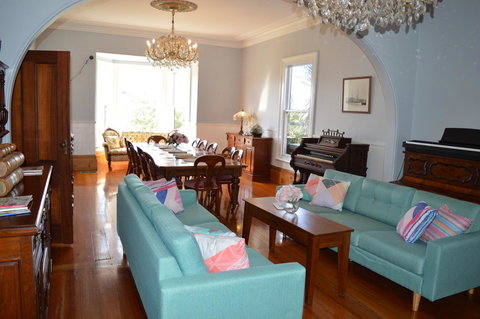 The Dragonfly Inn - Go Out 2