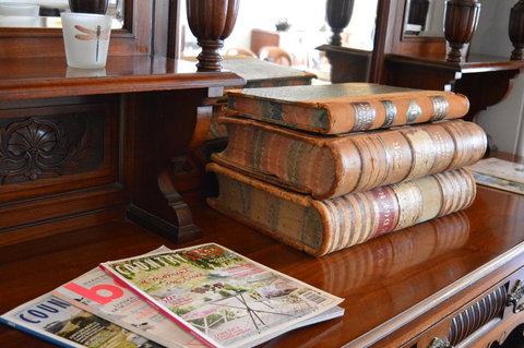 The Dragonfly Inn - Go Out 21