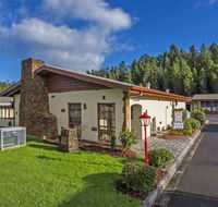 Comfort Inn Gold Rush - Pubs and Clubs
