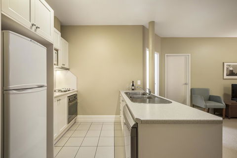 Launceston Central Apartment Hotel Official - Pubs and Clubs 19