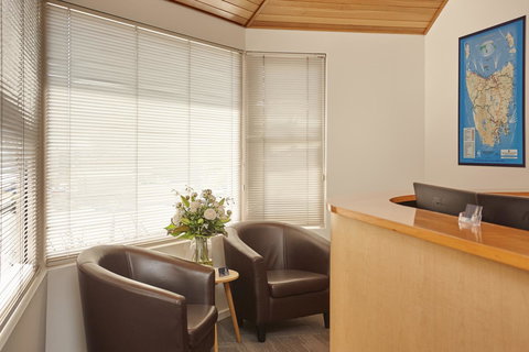 Elphin Serviced Apartments - Go Out 19