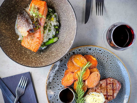 Mercure Launceston - Go Out 35