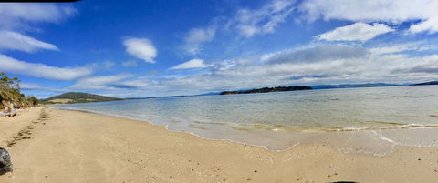 Manfield Seaside Bruny Island - Go Out 24