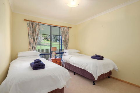 Omaroo Cottage Bruny Island - Go Out 10