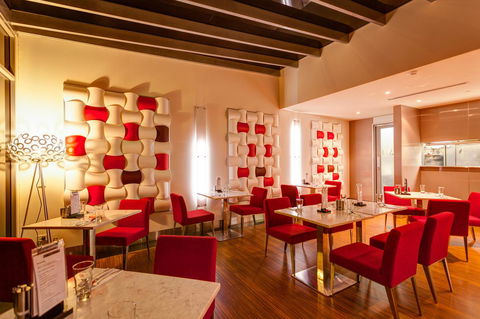 Mantra Charles Hotel - Pubs and Clubs 16