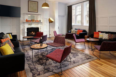 Rydges Hobart - Pubs and Clubs 2