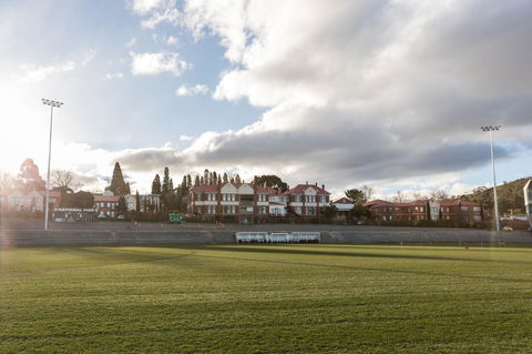 Rydges Hobart - Pubs and Clubs 24