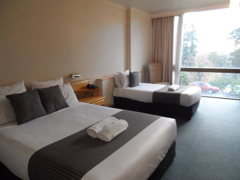 Commodore Regent - Go Out 40