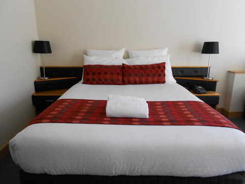 Commodore Regent - Go Out 2