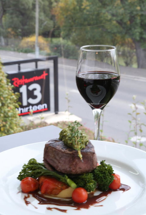 Commodore Regent - Go Out 4