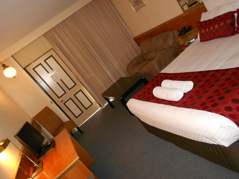 Commodore Regent - Go Out 3