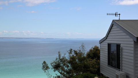 SEA EAGLE COTTAGE Amazing Views Of Bay Of Fires - Go Out 15