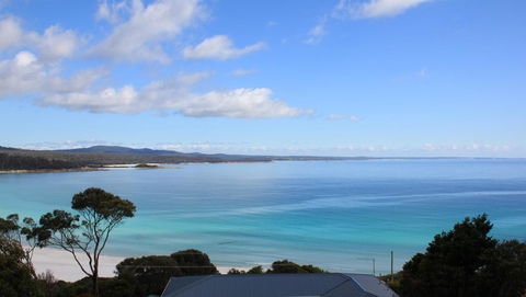 SEA EAGLE COTTAGE Amazing Views Of Bay Of Fires - Go Out 26