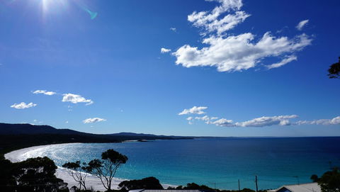 SEA EAGLE COTTAGE Amazing Views Of Bay Of Fires - Go Out 18