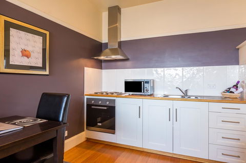 Graham Apartments - Pubs and Clubs 37