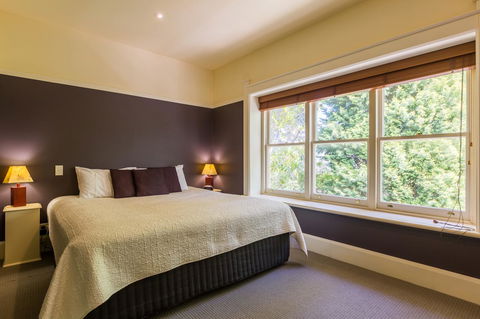 Graham Apartments - Pubs and Clubs 35