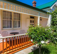 Rosehaven Cottage - Pubs and Clubs