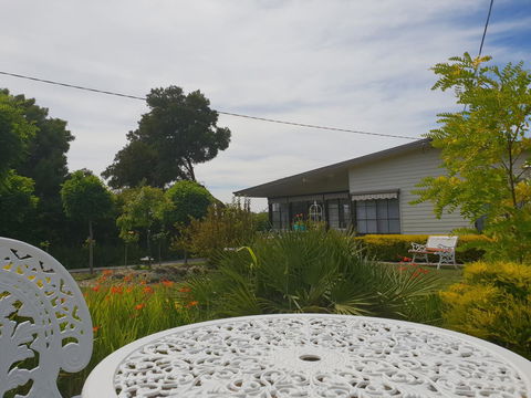 Garden By The Beach - Gateway To The East Coast, Close To Airport - Pubs and Clubs 21