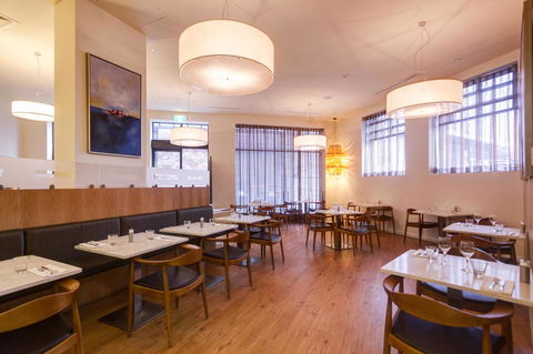 Mantra Collins Hotel - Pubs and Clubs 11