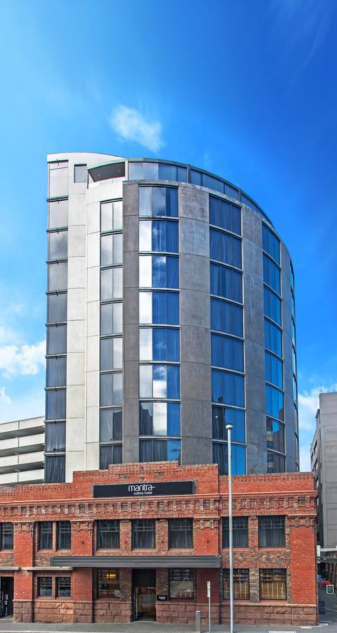 Mantra Collins Hotel - Pubs and Clubs 0