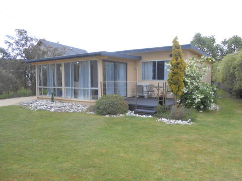 Bruny Ocean Cottage - Go Out 0