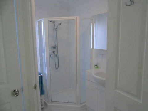 Bruny Ocean Cottage - Go Out 1