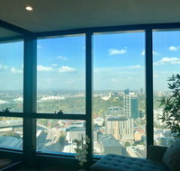 New high rise Southbank Apartment with park views - Go Out