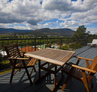 New Norfolk Apartment - Go Out